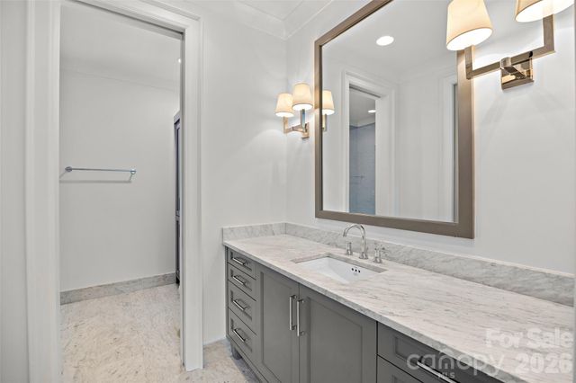 5917 Saint John Lane, Charlotte, NC 28210