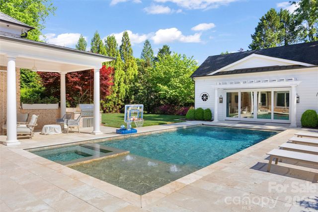 5917 Saint John Lane, Charlotte, NC 28210