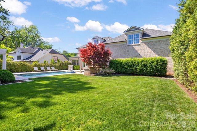 5917 Saint John Lane, Charlotte, NC 28210