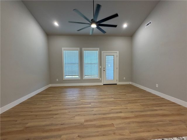 1018 Seaborn Way, Pea Ridge, AR 72751