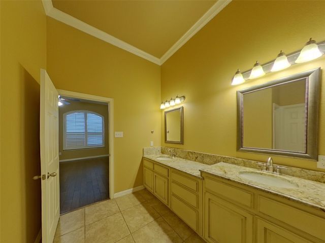 7729 Glencrest Drive, Sachse, TX 75048