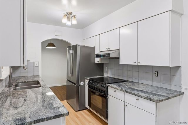 3225 W Chenango Avenue, Englewood, CO 80110