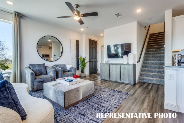 3729 Pierce Lane, Grand Prairie, TX 75052