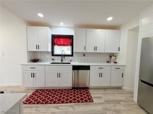 17706 Ponciana Avenue, Cleveland, OH 44135