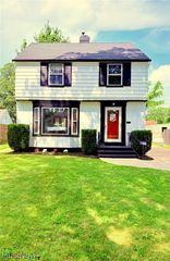 17706 Ponciana Avenue, Cleveland, OH 44135
