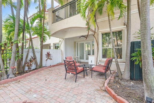 1382 Harbor Vw W 0, Hollywood, FL 33019