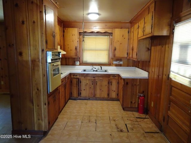 713 Mt Moriah Road, Ahoskie, NC 27910