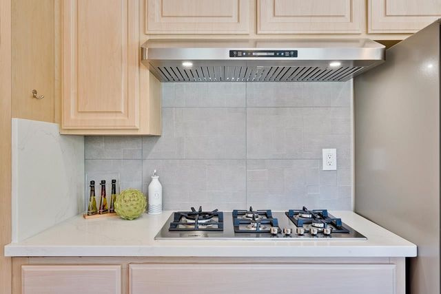 10936 Linda Vista Drive, Cupertino, CA 95014