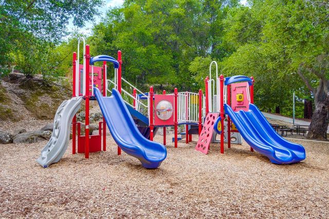 10936 Linda Vista Drive, Cupertino, CA 95014