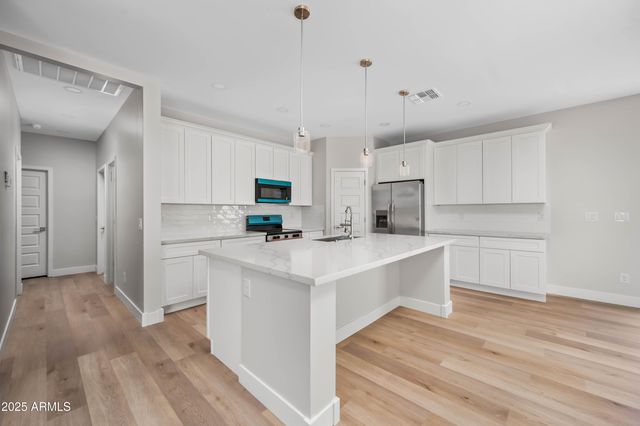 2103 S Hasayampa Road, Tonopah, AZ 85354