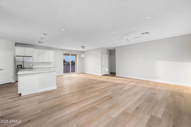 2103 S Hasayampa Road, Tonopah, AZ 85354