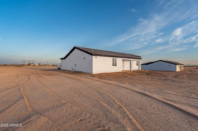 2103 S Hasayampa Road, Tonopah, AZ 85354