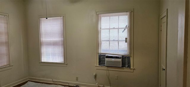 704 W 22nd B, Austin, TX 78705