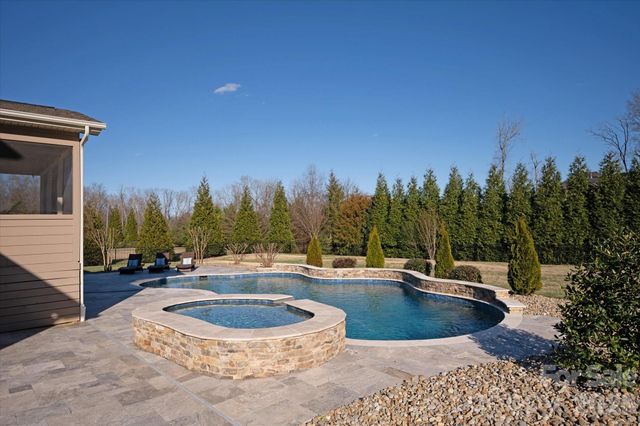 6016 Tea Olive Road, Waxhaw, NC 28173