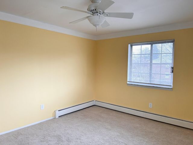 22039 E 11 Mile Road 20, Saint Clair Shores, MI 48081