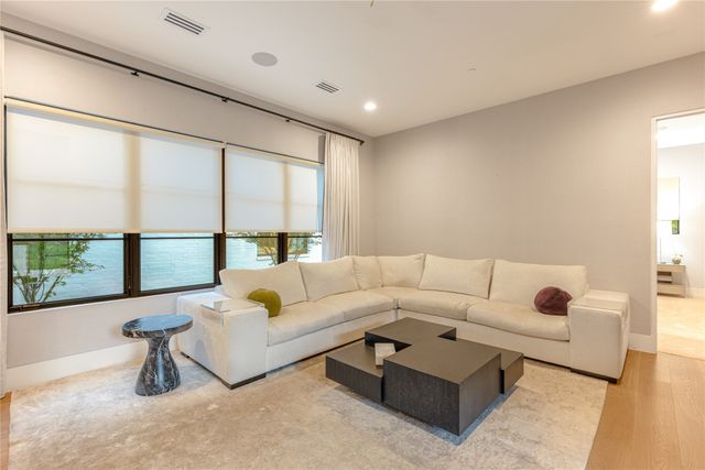 1725 Placid Oaks Lane, Westlake, TX 76262