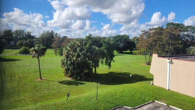 4158 Inverrary Dr 409, Lauderhill, FL 33319