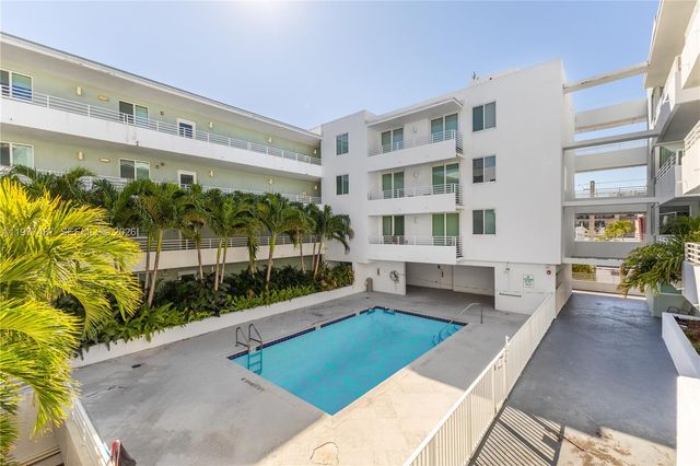 7800 Collins Ave 302, Miami Beach, FL 33141