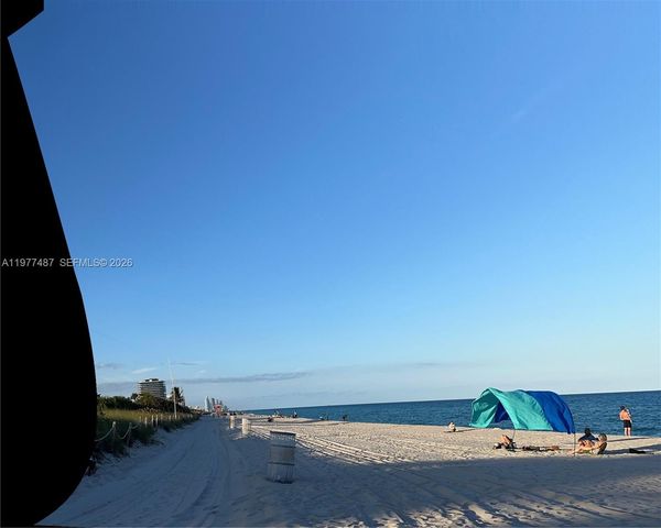 7800 Collins Ave 302, Miami Beach, FL 33141