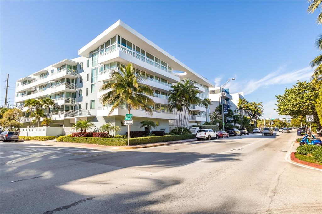 7800 Collins Ave 302, Miami Beach, FL 33141