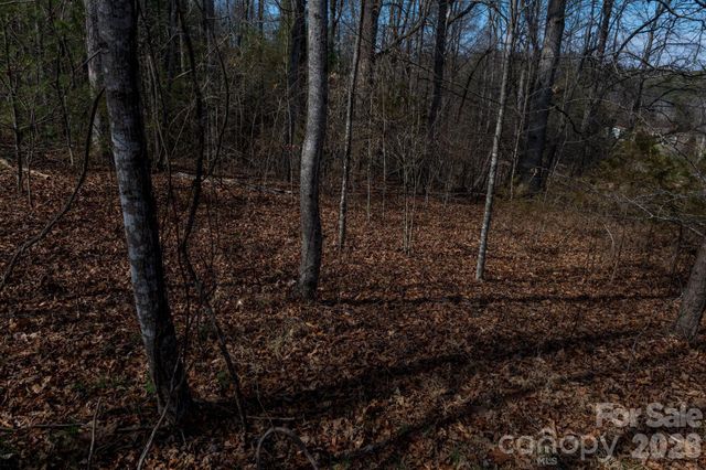 3100 Icenhour Place, Lenoir, NC 28645