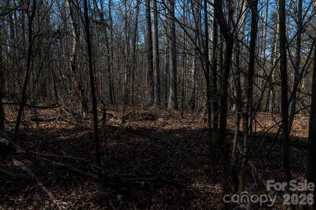 3100 Icenhour Place, Lenoir, NC 28645