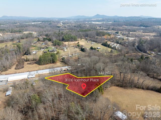 3100 Icenhour Place, Lenoir, NC 28645