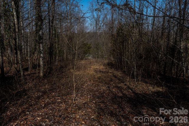 3100 Icenhour Place, Lenoir, NC 28645