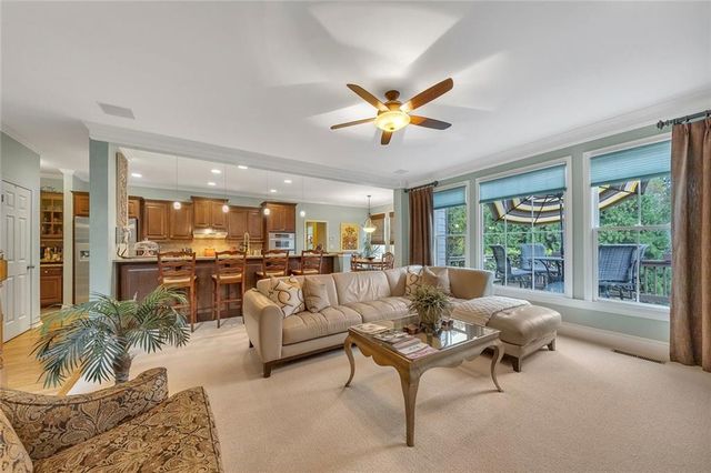 616 Parkview Drive, Canton, GA 30114