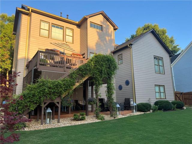 616 Parkview Drive, Canton, GA 30114