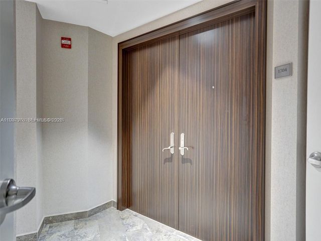 17201 Collins Ave 1704, Sunny Isles Beach, FL 33160