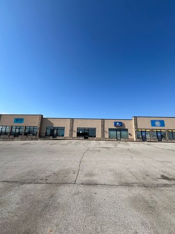 114 Myrtle Street W, Davenport, IA 52802