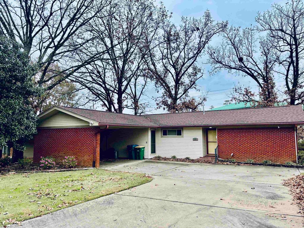 10219 Ronald Drive, Little Rock, AR 72205