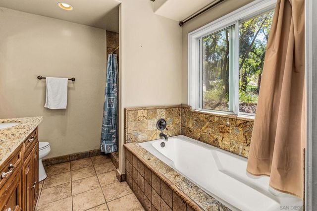 30015 Ridge Creek, Valley Center, CA 92082