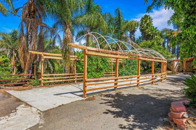 30015 Ridge Creek, Valley Center, CA 92082