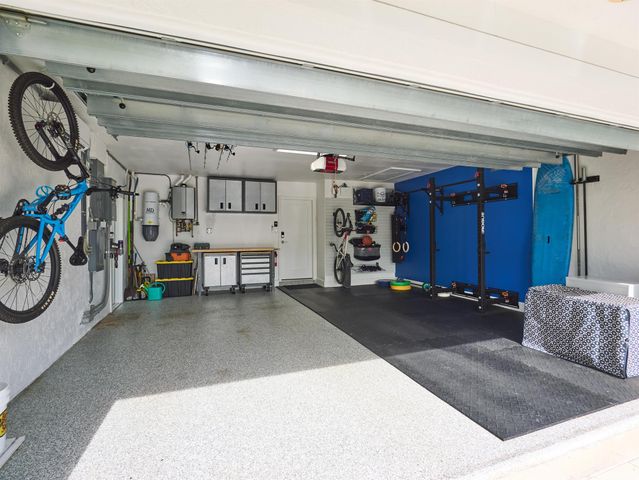 105 Olympus Circle, Jupiter, FL 33477