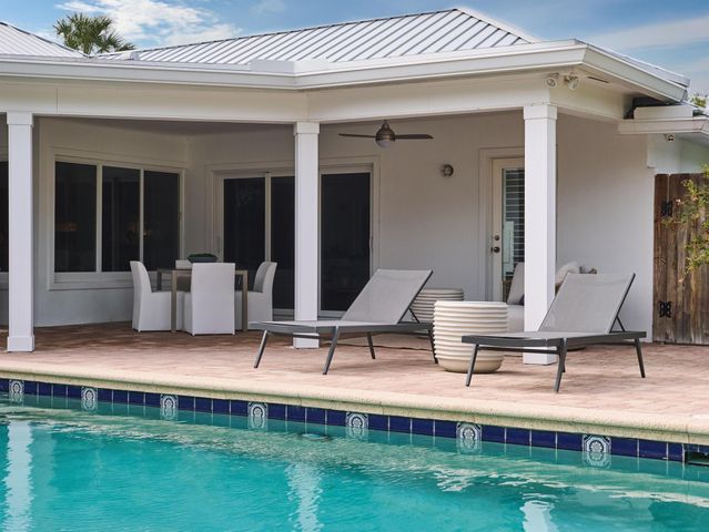 105 Olympus Circle, Jupiter, FL 33477