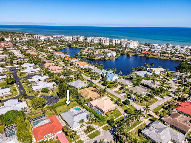 105 Olympus Circle, Jupiter, FL 33477