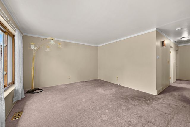 11971 Fairview Drive, Sterling Heights, MI 48312