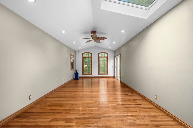 11971 Fairview Drive, Sterling Heights, MI 48312