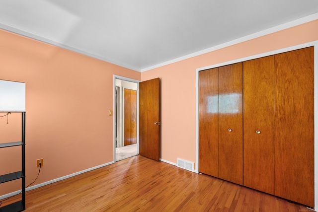 11971 Fairview Drive, Sterling Heights, MI 48312