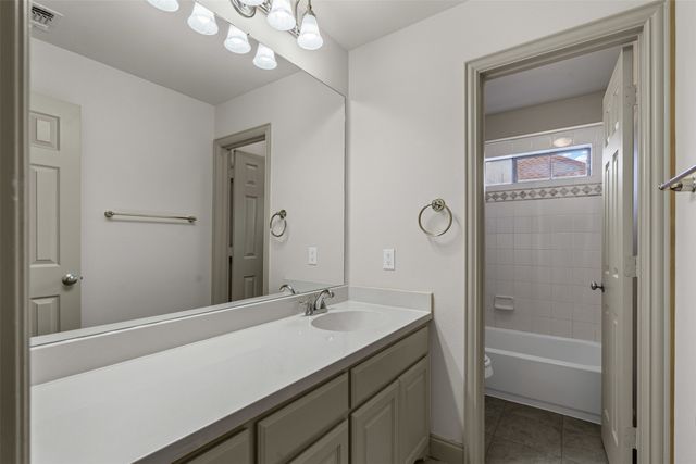 2241 Magic Mantle Drive, Lewisville, TX 75056