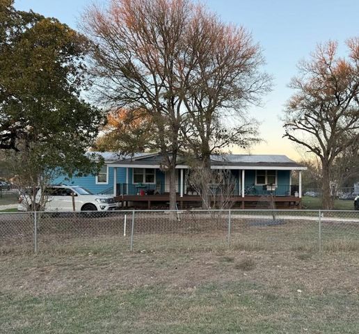 176 Pearson RD, Dale, TX 78616