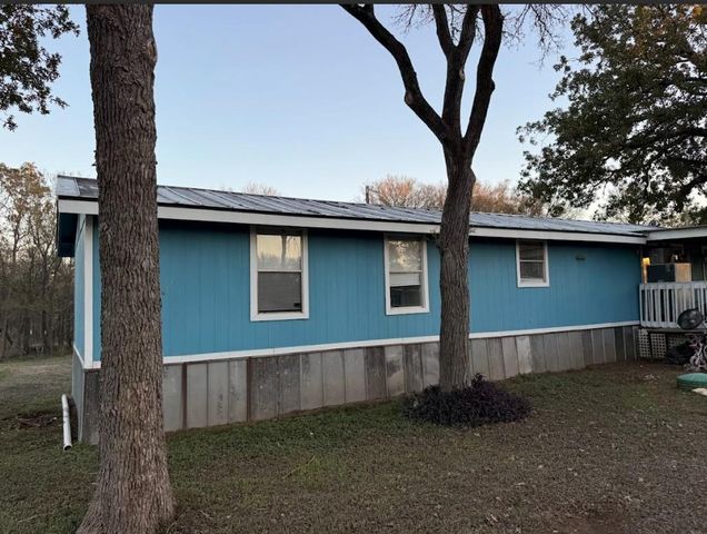 176 Pearson RD, Dale, TX 78616