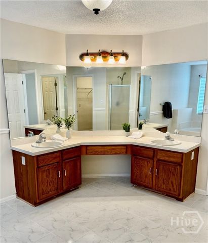 279 Longleaf Circle, Pooler, GA 31322