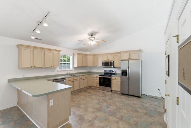 213 Woodfield Way, Nicholasville, KY 40356