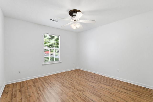 213 Woodfield Way, Nicholasville, KY 40356