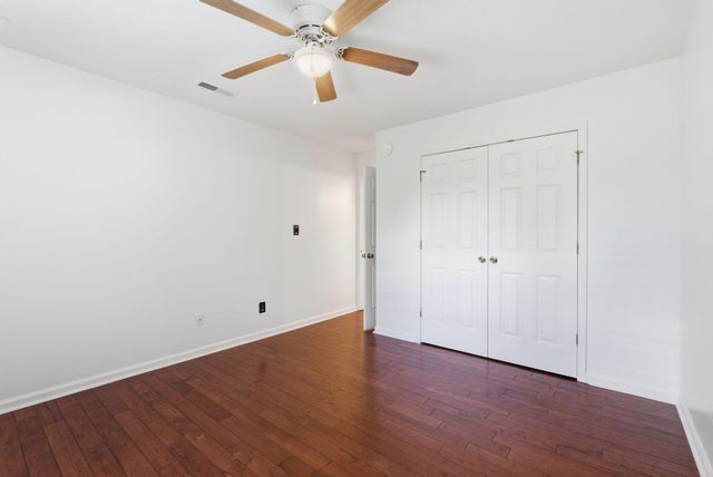 213 Woodfield Way, Nicholasville, KY 40356