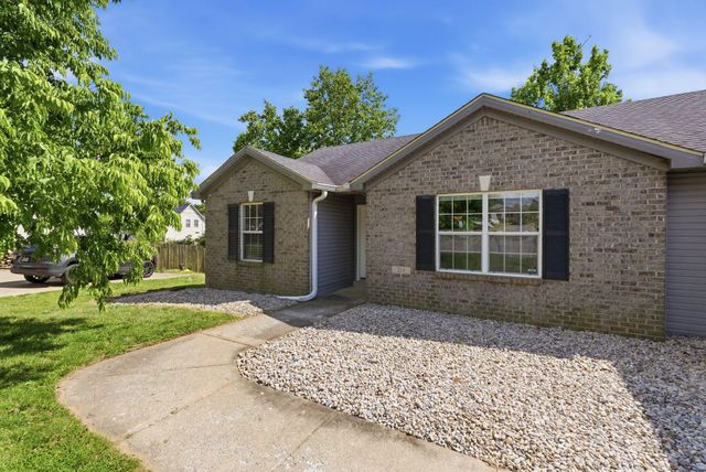 213 Woodfield Way, Nicholasville, KY 40356