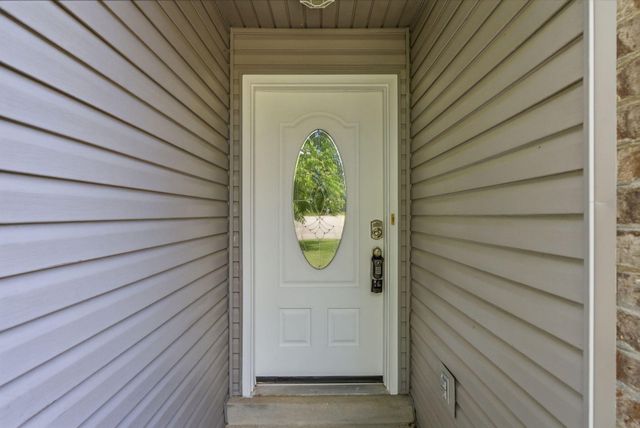 213 Woodfield Way, Nicholasville, KY 40356